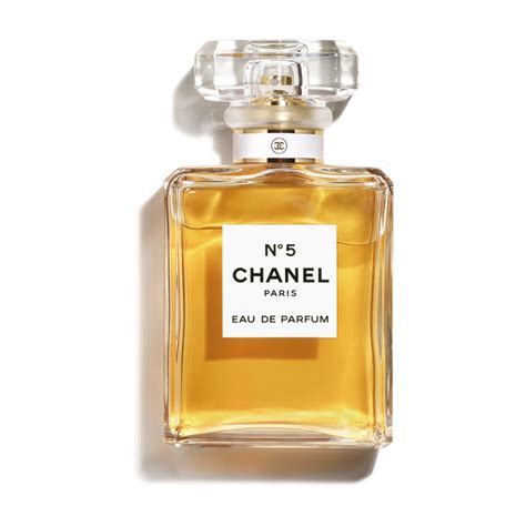 chanel 5 douglas|Chanel no 5.